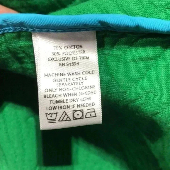 ISAAC MIZRAHI LIVE button down,front pockets, quilt like texture pattern jacket - Picture 10 of 12